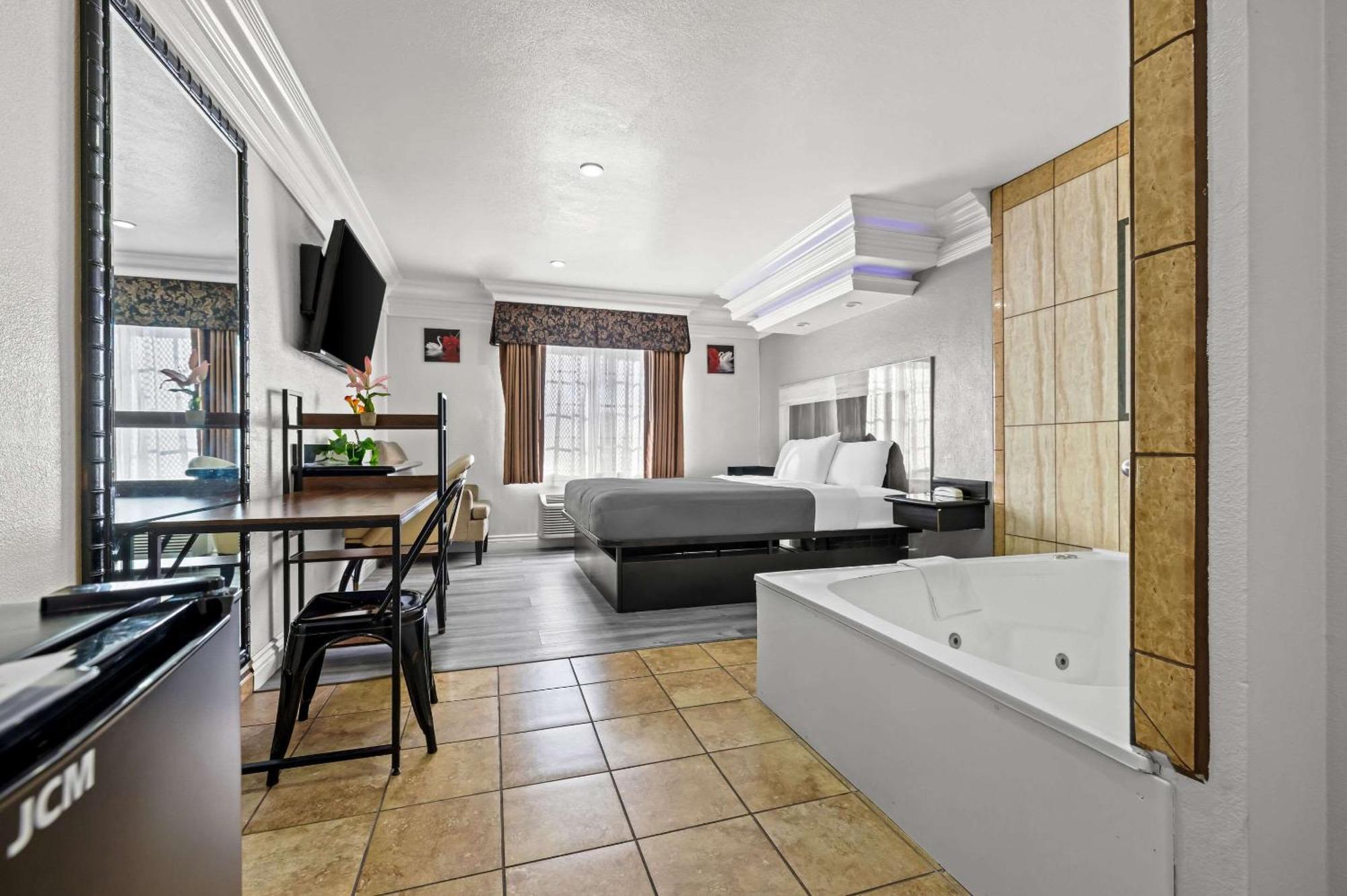 Rodeway Inn Санта-Ана Экстерьер фото